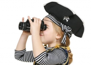  A pirate with binoculars 